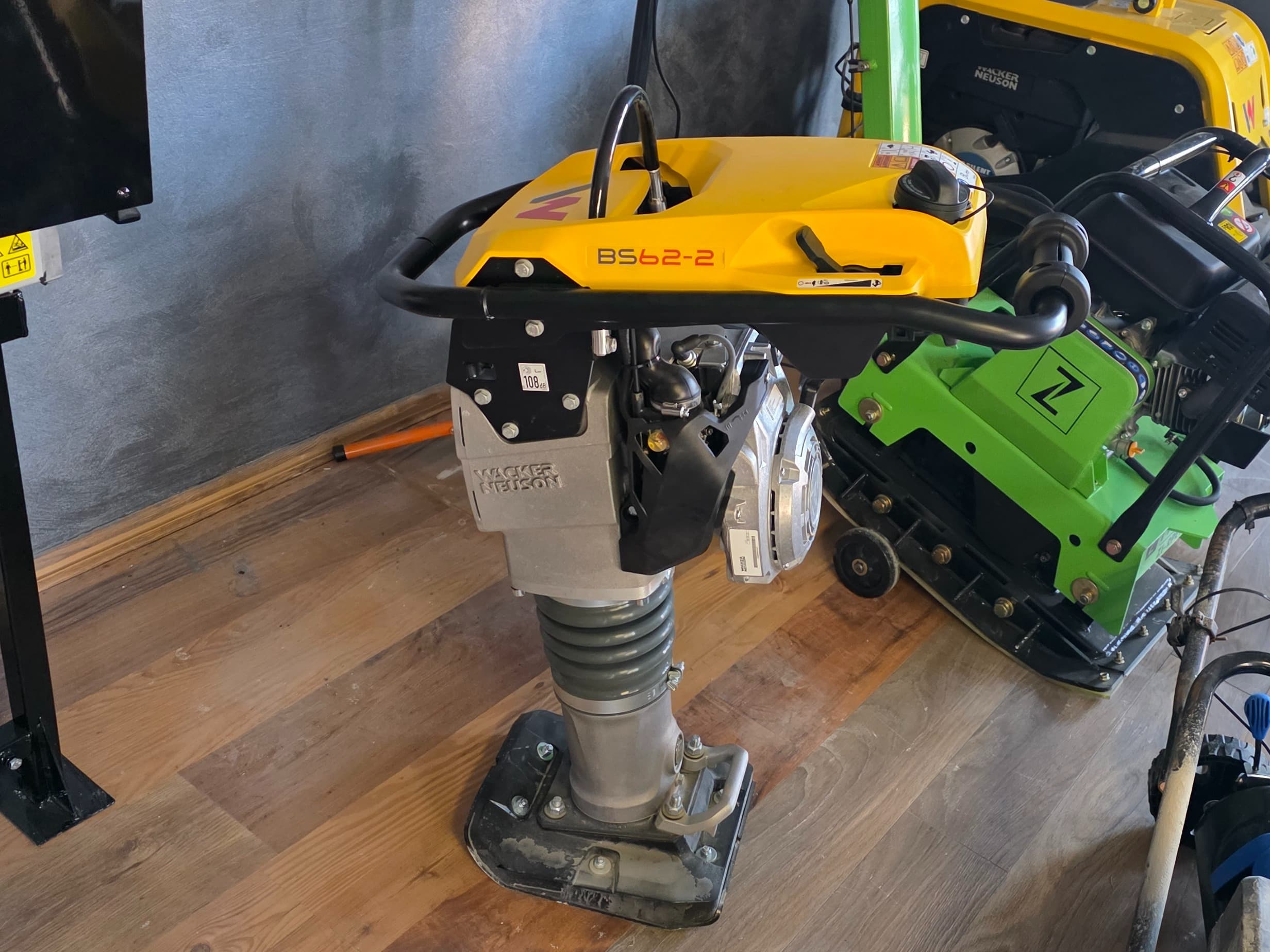 Skoczek WACKER 80kg